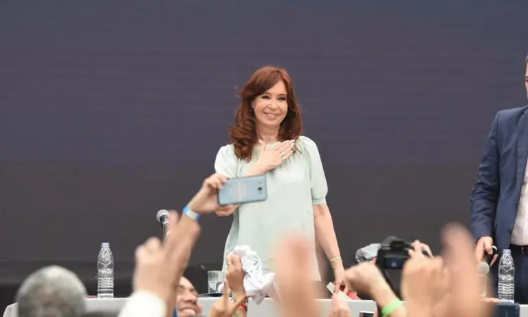 "Algunos Hitler modernos que acusan a los inmigrantes de que no haya trabajo"