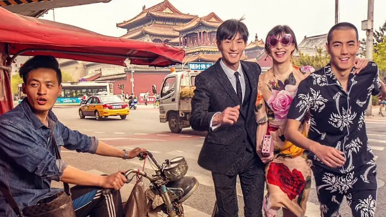 Escándalo: por videos racistas, Dolce & Gabbana suspende desfile en China
