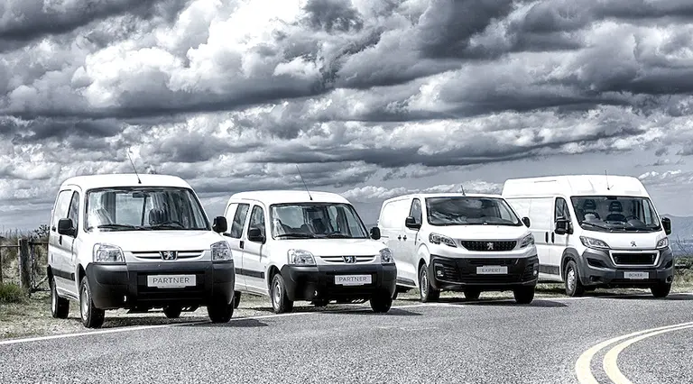 Peugeot lanza descuentos que superan los $200.000 en toda la gama de vehículos comerciales