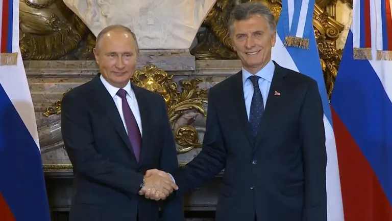 G20: Macri recibió a Putin, quien ofreció instalar una nueva central nuclear en la Argentina