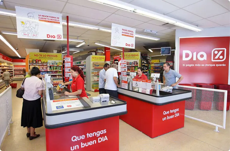 Supermercados Dia anuncia 2.100 despidos para salir de la quiebra