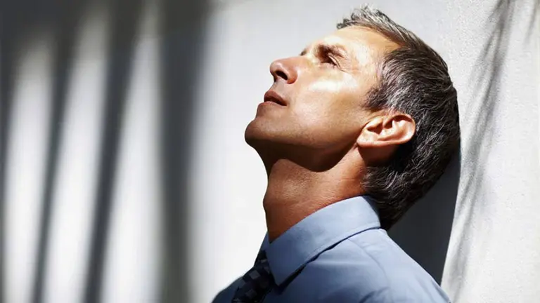 ¿Estás atravesando una crisis?: 10 frases que te ayudarán a salir adelante