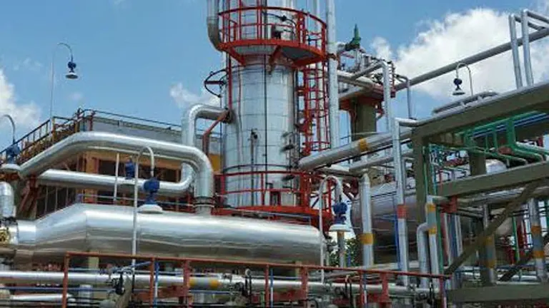 Rumores de cierre en Refinor por falta de gas: peligran 500 empleos