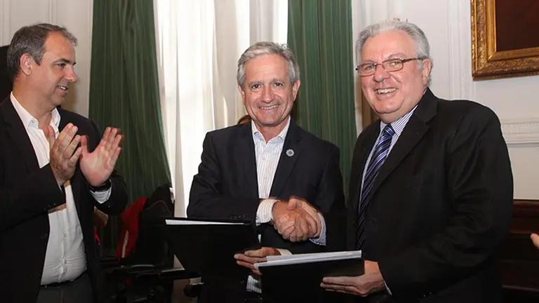 La UBA digitalizará los expedientes de alumnos y agilizará la entrega de diplomas con firma electrónica