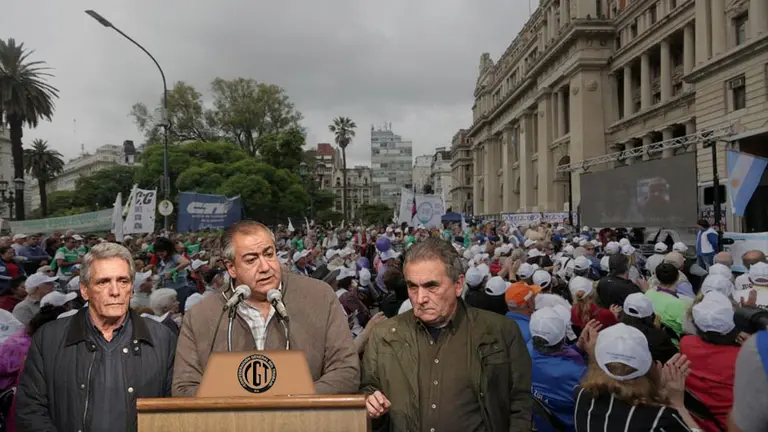 Efecto Corte: irrumpe en escena el primer sindicato de jubilados del país, de espaldas a la CGT