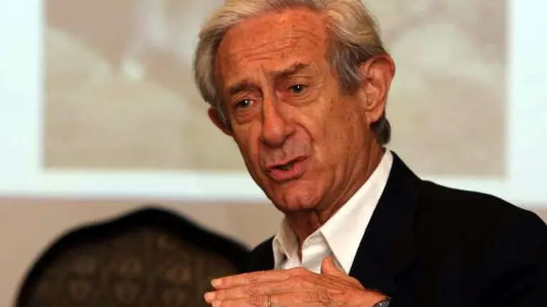 Juan José Llach: "Somos mucho mejores para gastar dólares que para producirlos"