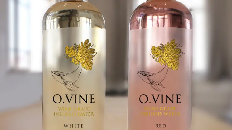 ¿Probarías?: lanzan agua saborizada con gusto a vino y sin alcohol