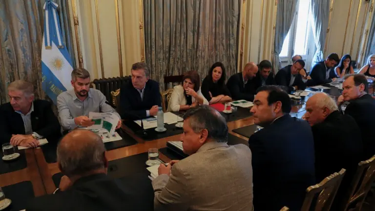 El gobierno acordó beneficios impositivos con las provincias inundadas