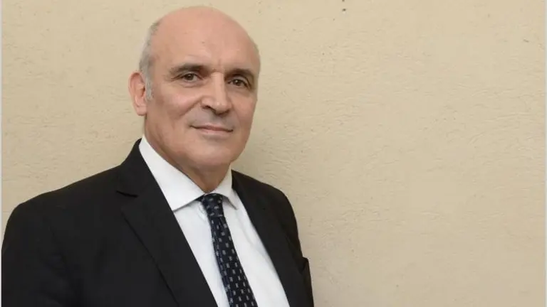 "Si no hacemos el cambio, el país tiene un destino miserable"