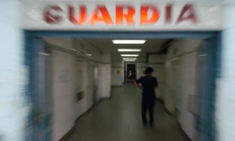 Argentina y la atención gratuita a extranjeros, ¿qué otros países la tienen?