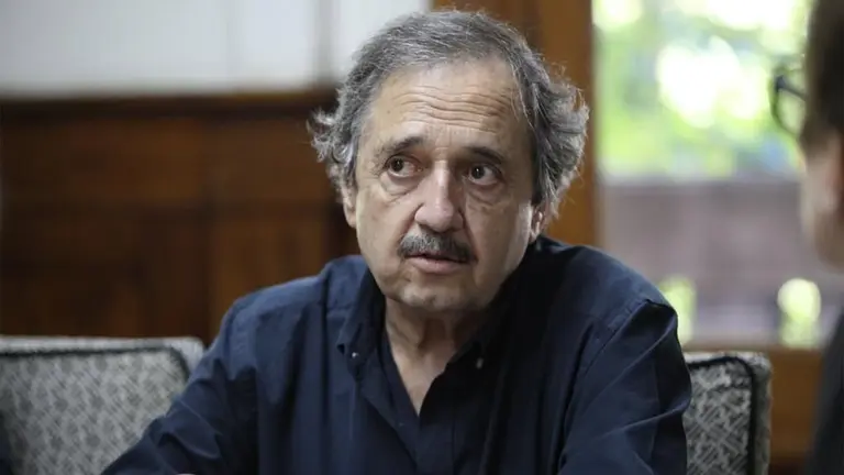 Para Ricardo Alfonsín, "si la mayoría decide ir con Lavagna, la UCR debe ser orgánica"