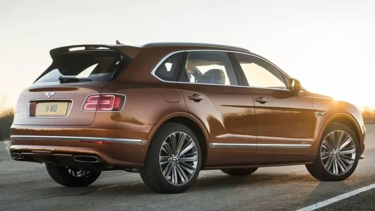 Presentaron la camioneta más rápida del mundo: llega a 305 km/h y deja sin récord a Lamborghini