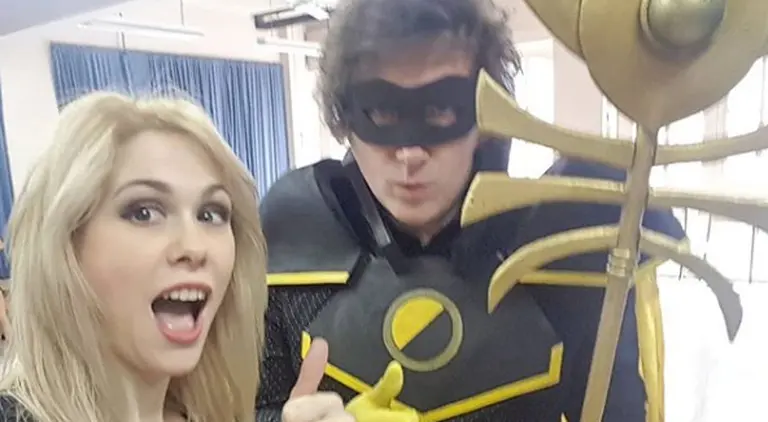 Video: el desopilante disfraz de Milei en un evento cosplayer