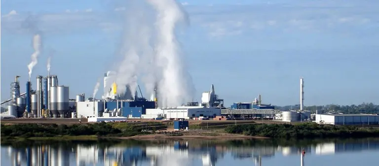 Firman acuerdo para la mayor inversión privada en la historia de Uruguay