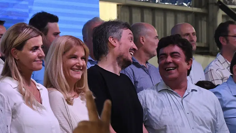 Foto de unidad: congreso del PJ bonaerense reunió a intendentes, kirchnerismo, gremialistas y massistas