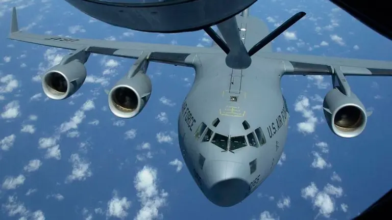 Fuerzas Armadas de EE.UU. realizan vuelos de reconocimiento en costas venezolanas