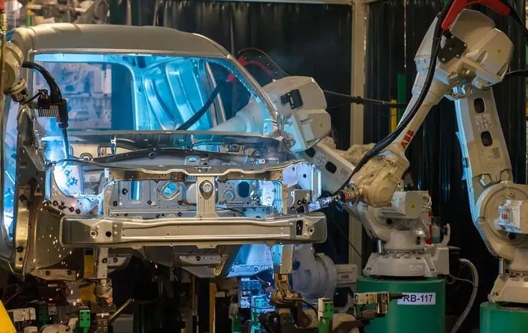 Cómo se gestó la fusión de Fiat Chrysler y Renault