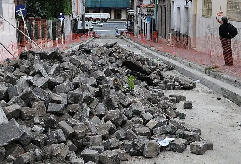 El gobierno porteño deberá reponer los adoquines originales en calles de Palermo, Belgrano y Colegiales