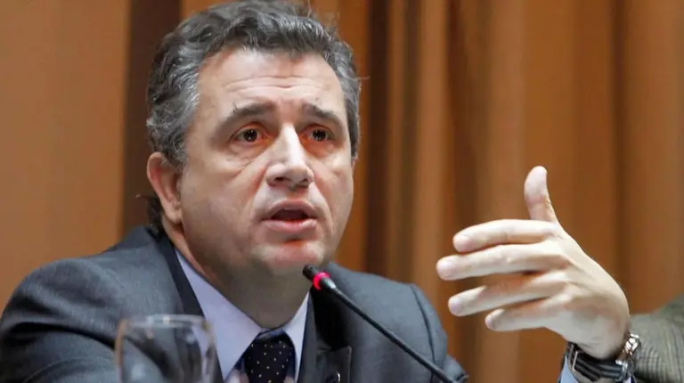 El Gobierno niega que haya atraso cambiario: "El dólar como el clima y los mercados, no los maneja nadie"