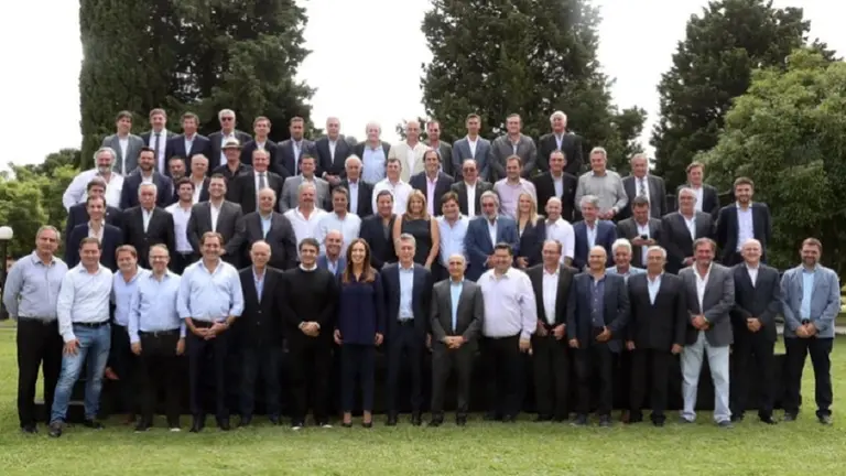 Macri almorzó en Olivos con Vidal e intendentes de Cambiemos: ratificaron que "vamos por el camino correcto"