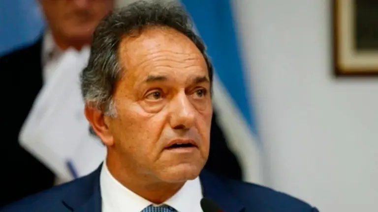 Scioli, a Lavagna: "No podés aspirar a ser Presidente si antes no ganás una PASO"