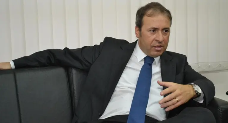 Guillermo Oliveto: "La clase media gana desde $40.000 mensuales por familia"