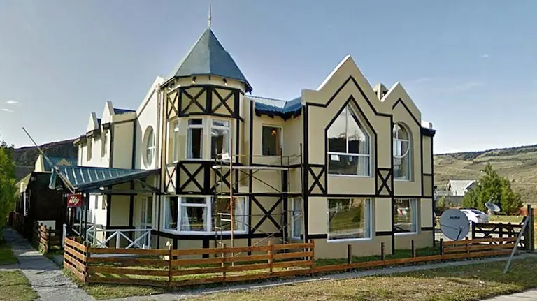 El hotel que el contador Manzanares escrituró 22 veces más barato que su verdadero costo