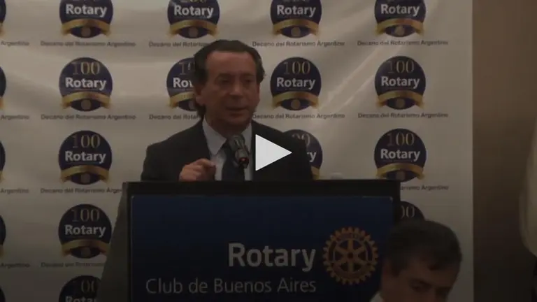 Video: la reacción de Sica cuando un empresario le dijo que su discurso era "puro piripipí"