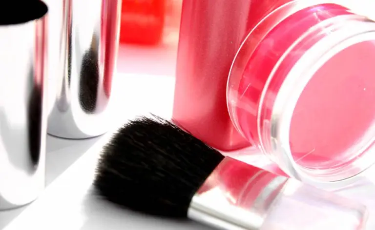 Tras 45 años en Argentina, Tsu Cosméticos cerró su planta y peligran 150 puestos de trabajo