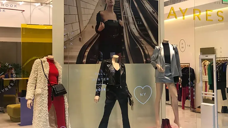 La crisis golpea a otra marca de ropa: Ayres se presentó a concurso de acreedores