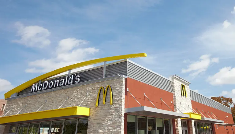 La devaluación del peso reduce las ganancias de McDonald´s en América latina
