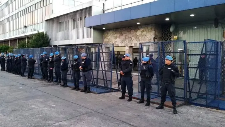 Lockout y 40 despidos en la fabricante de packaging Interpack