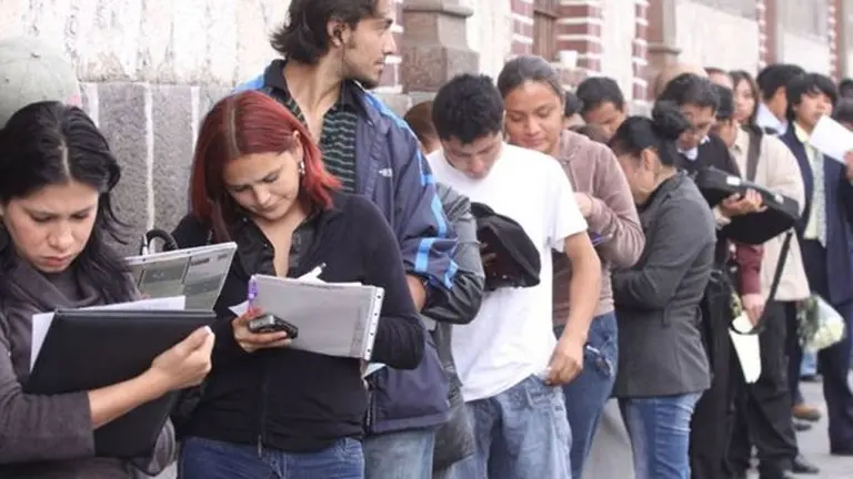 En un año se perdieron más de 172.000 empleos formales