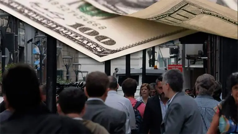 Consultoras privadas pronostican precio del dólar e inflación para fin de año