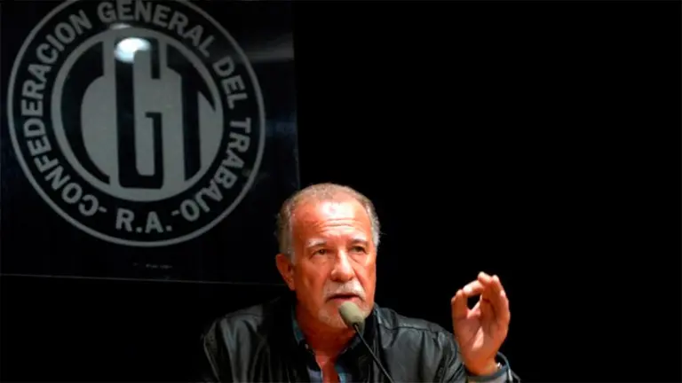 El kirchnerismo quiere otro impuesto para argentinos que tienen bienes y activos en el exterior