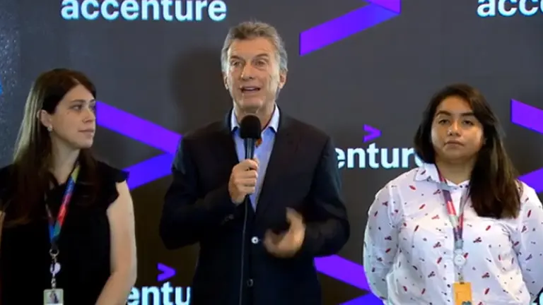 Macri admitió que la inflación de marzo mostrará "un pico", pero promete erradicarla "paso a paso"