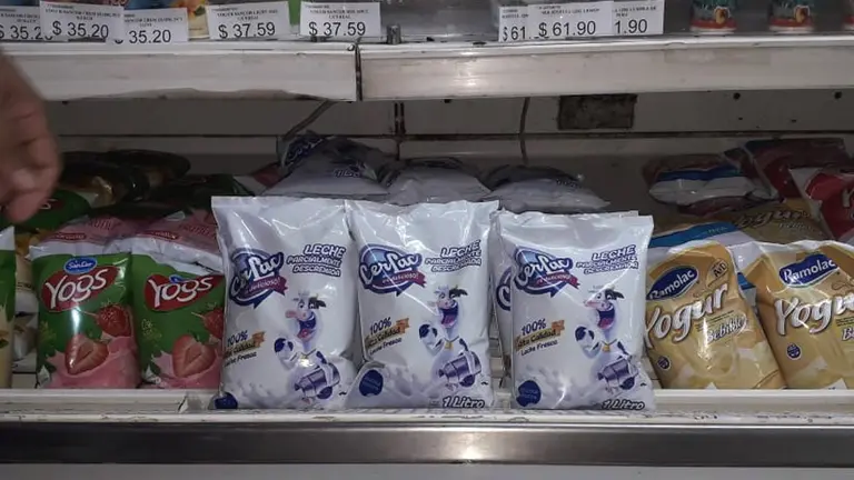 Llegó a las góndolas una Pyme láctea impulsada por tamberos y un municipio