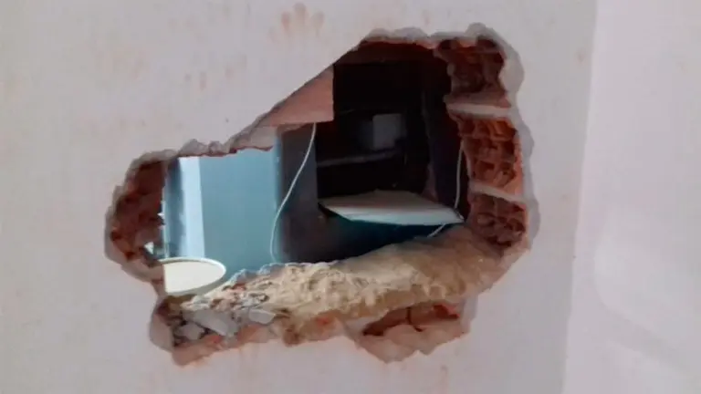 "El robo del año": hicieron un boquete en una casa de cambio y se robaron cifra multimillonaria