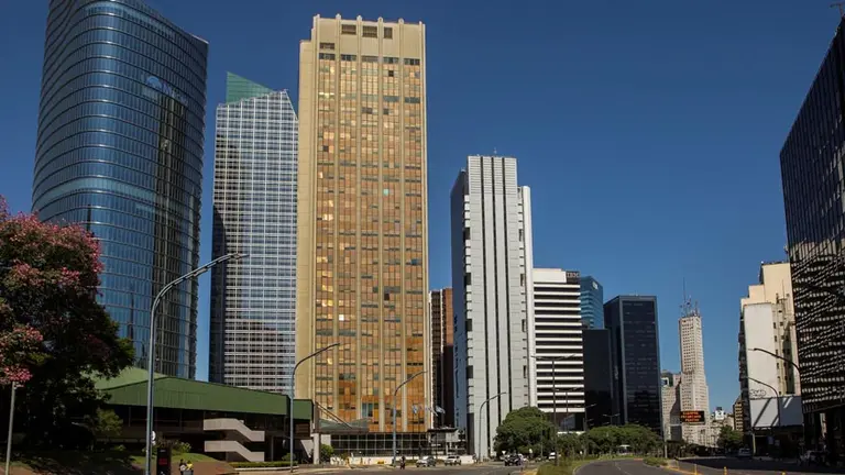 Invertir en ladrillos: desarrolladores apuestan por el Bajo porteño y brotan proyectos para alquiler temporario