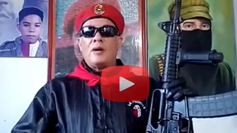Video: jefe de colectivo chavista llamó a defender a Maduro "con las armas"