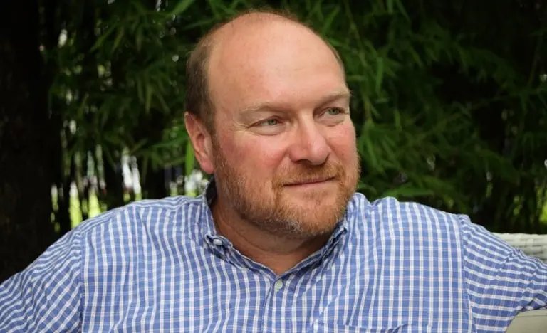 "Hay que dejar que algunos sectores desaparezcan"