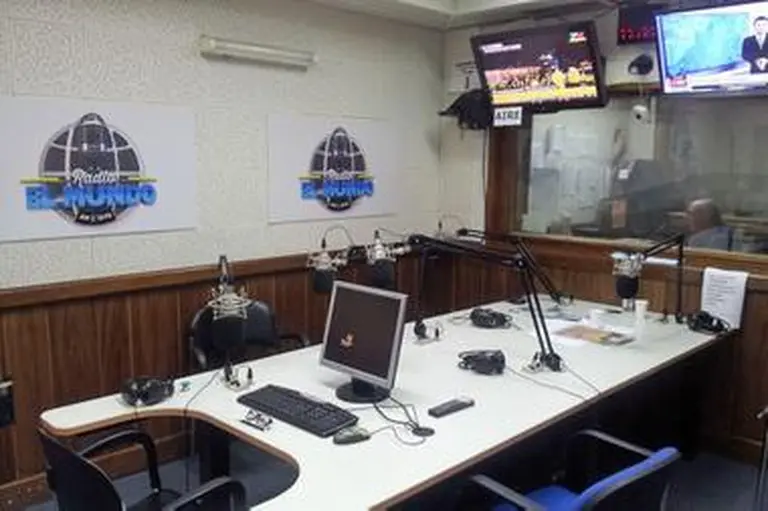 Una denuncia contra el grupo Disney profundiza el conflicto por la propiedad de Radio El Mundo