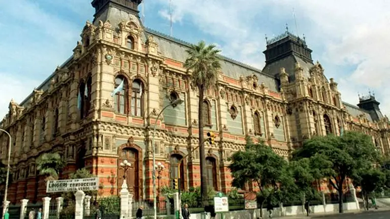 El Gobierno acordó con privados el pago de u$s380 millones por nacionalización de Aguas Argentinas