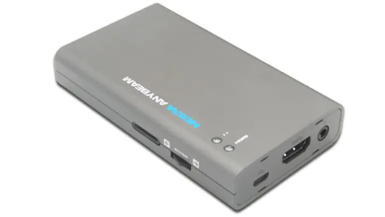 Lanzan el proyector de bolsillo más pequeño del mundo