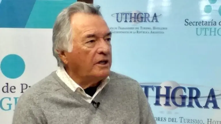 Barrionuevo acuerda bono de $5.000 para trabajadores gastronómicos a pagar en cinco cuotas