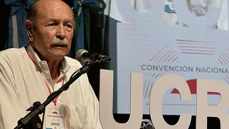 La UCR que responde a Ricardo Alfonsín propone salir de Cambiemos y proponer un candidato