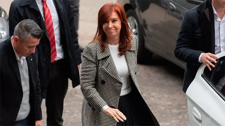 Sin Cristina, se reanuda el juicio por "Vialidad" y su defensa planteará la nulidad del juicio