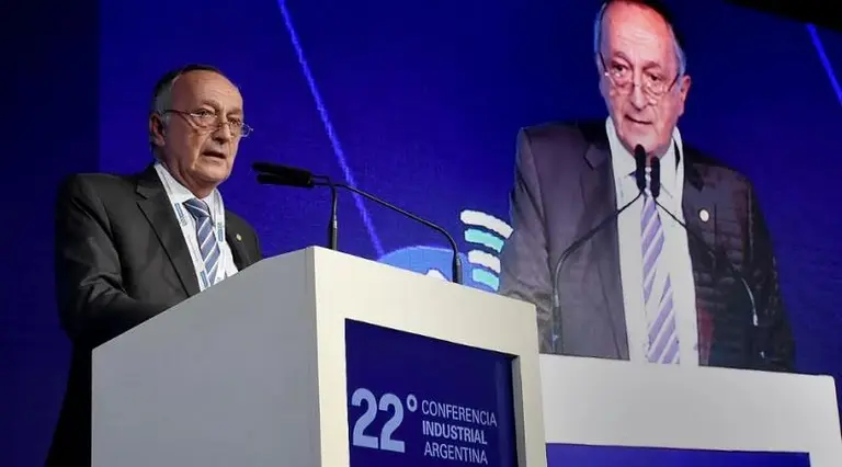 Miguel Acevedo, presidente de la UIA.