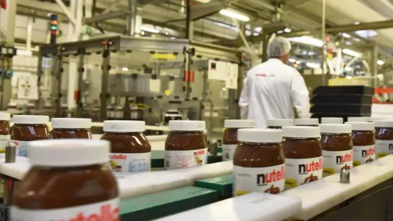 La mayor fábrica de Nutella del mundo fue bloqueada por sus trabajadores que piden aumento salarial