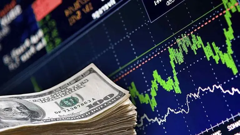 Cómo ven la evolución del dólar, inflación y PBI los principales bancos